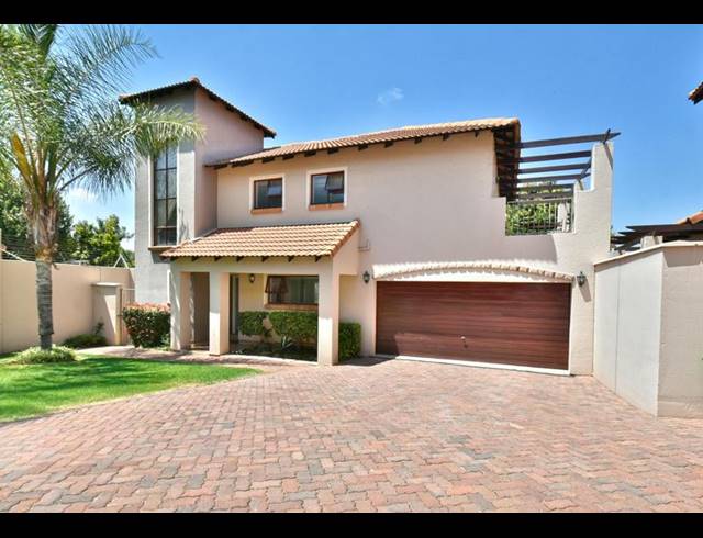 3 BEDROOM CLUSTER FOR SALE IN GLENVISTA